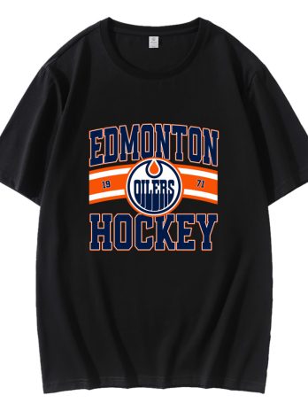 Vintage Edmonton Oilers Hockey Logo 1971 T-Shirt
